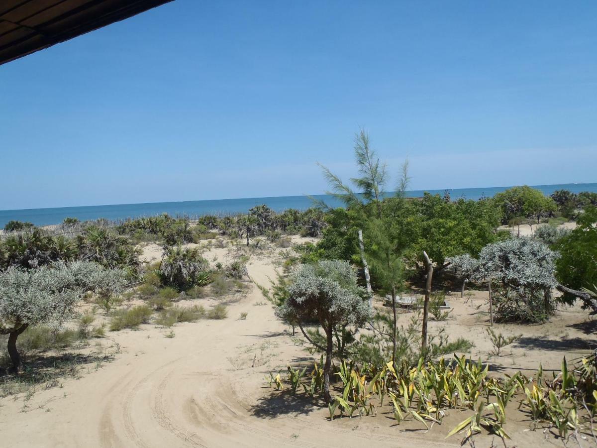 Hotel Chez Laurette Morombe Exterior foto